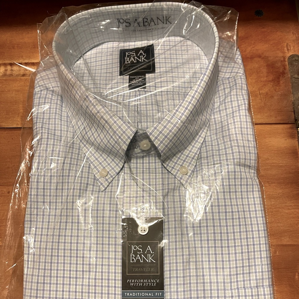 Jos A. Bank 18.5” 34/35” Men’s Shirt